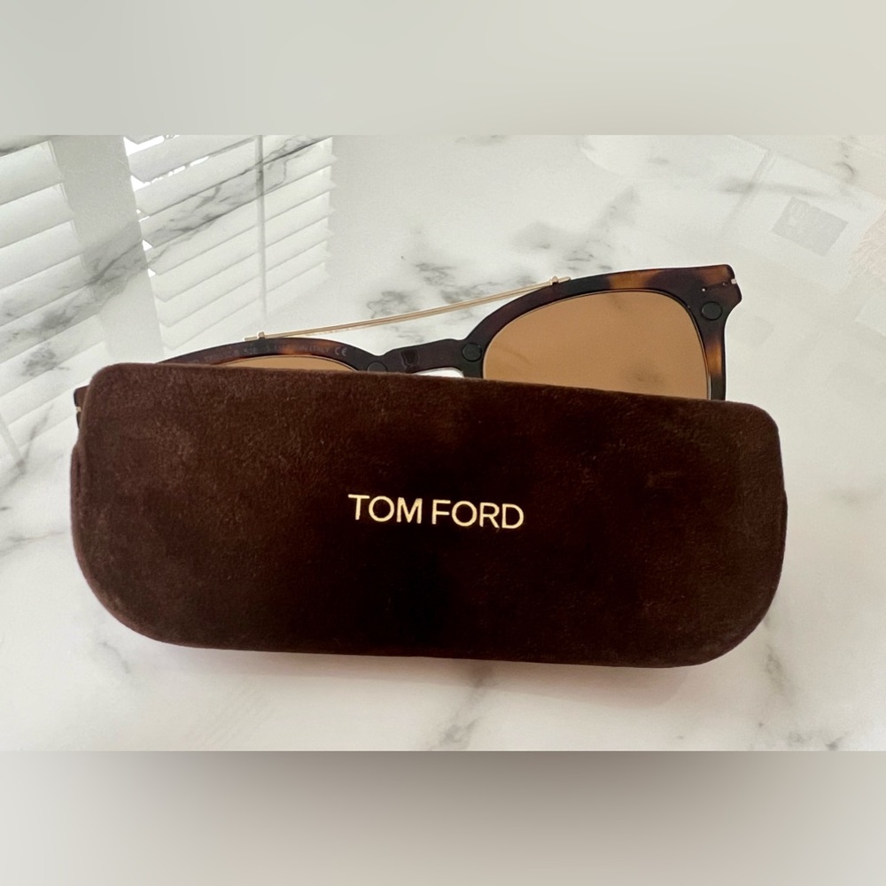 TOM FORD Eyeglasses FT 5532 -B 52E Tortoiseshell Clip-On Sunglasses. NWT.